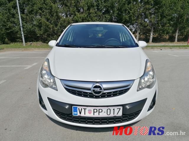 2011' Opel Corsa photo #4
