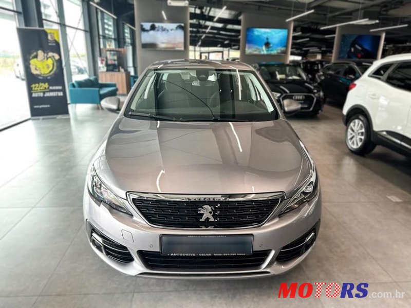 2018' Peugeot 308 Sw photo #2