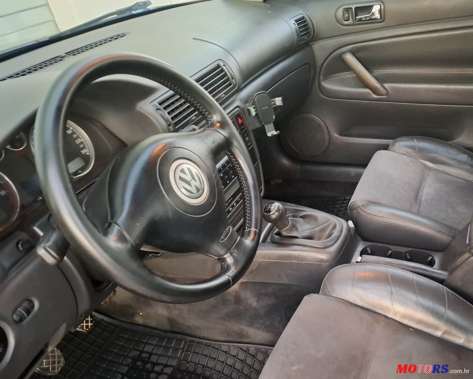 2005' Volkswagen Passat 1,9 Tdi photo #4