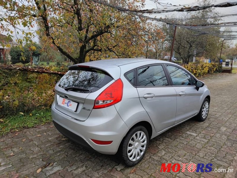 2011' Ford Fiesta 1,2 5 16V photo #4