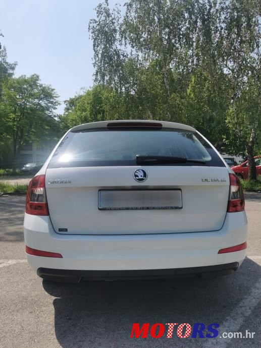 2016' Skoda Octavia Combi photo #2