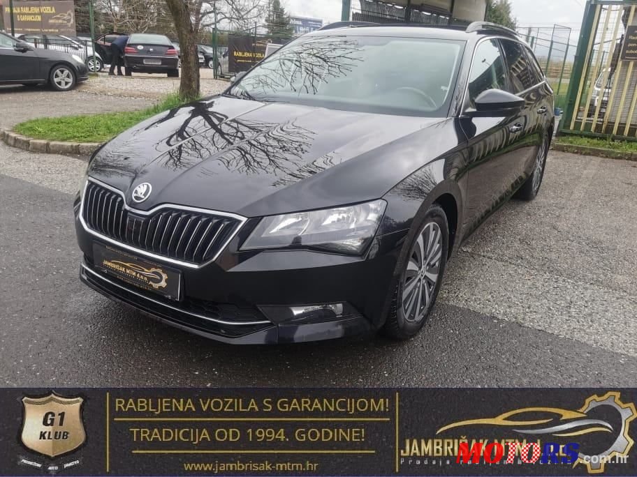 2018' Skoda Superb Combi photo #2