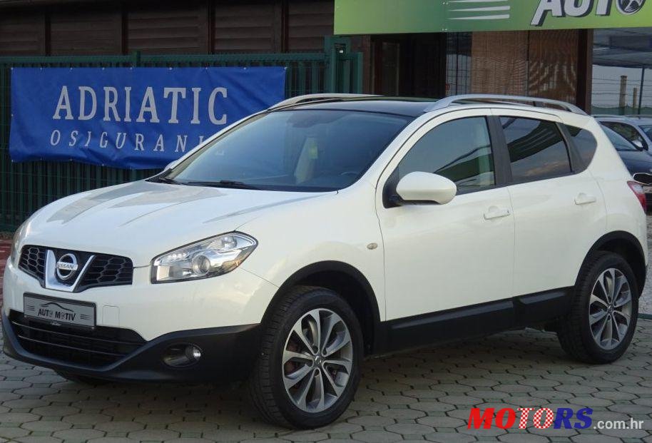 2010' Nissan Qashqai 1,5 Dci photo #1