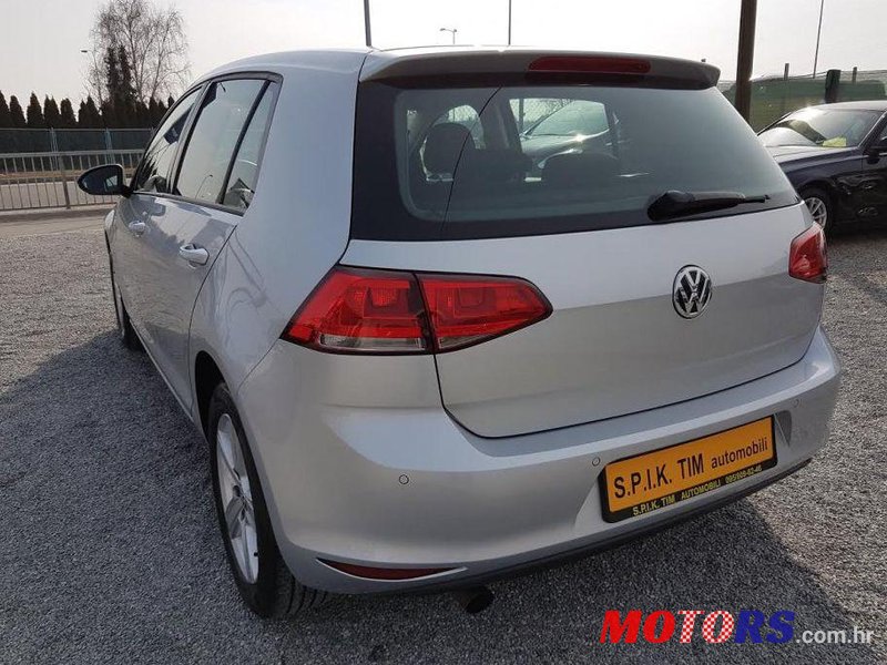 2014' Volkswagen Golf VII 1,6 Tdi Bmt photo #2