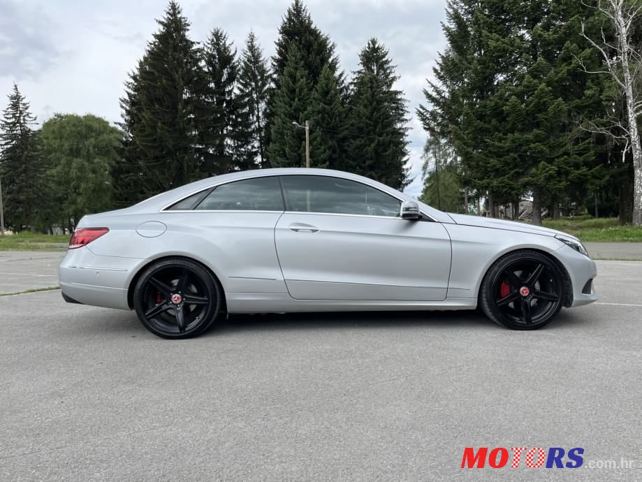 2013' Mercedes-Benz E-Klasa 220 Cdi photo #4