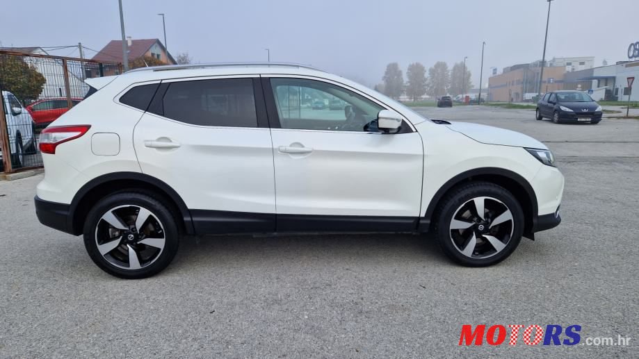 2015' Nissan Qashqai 1,5 Dci photo #6