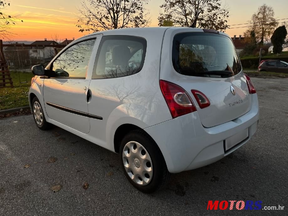 2012' Renault Twingo photo #4