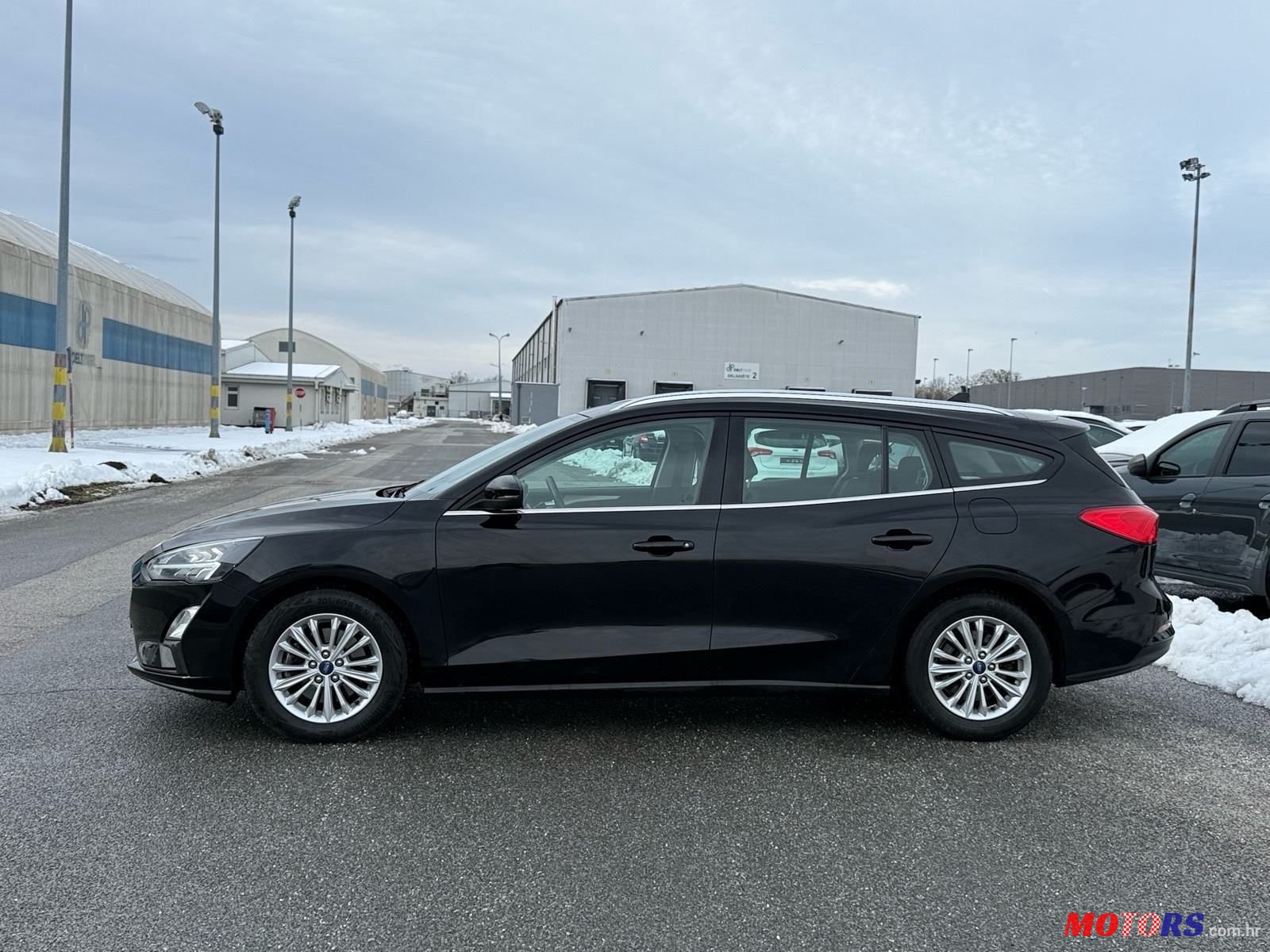 2021' Ford Karavan Focus photo #5