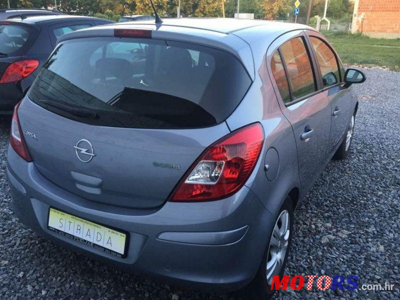 2010' Opel Corsa 111 1,3 Cdti photo #2