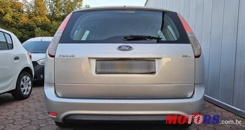 2008' Ford Focus Karavan photo #6