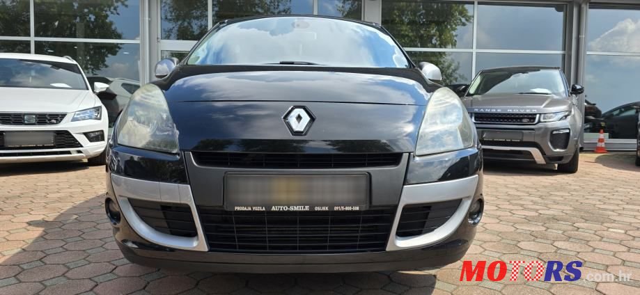 2011' Renault Scenic 1,5 Dci photo #3