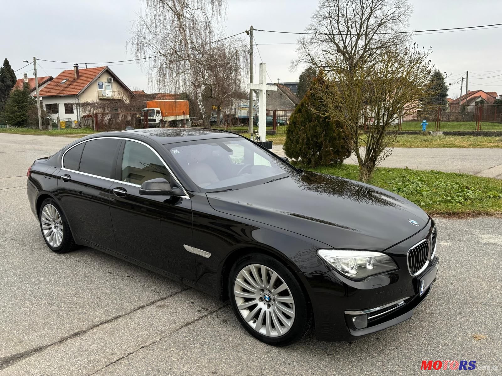 2013' BMW Serija 7 740D photo #1