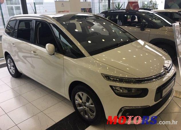 2019' Citroen C4 Grand Picasso photo #1