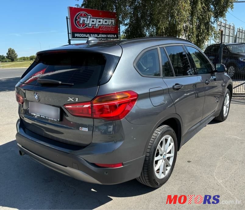 2016' BMW X1 18D photo #6