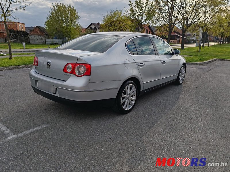 2008' Volkswagen Passat 2,0 Tdi photo #6