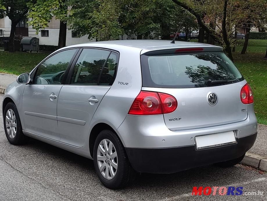 2007' Volkswagen Golf 5 photo #6