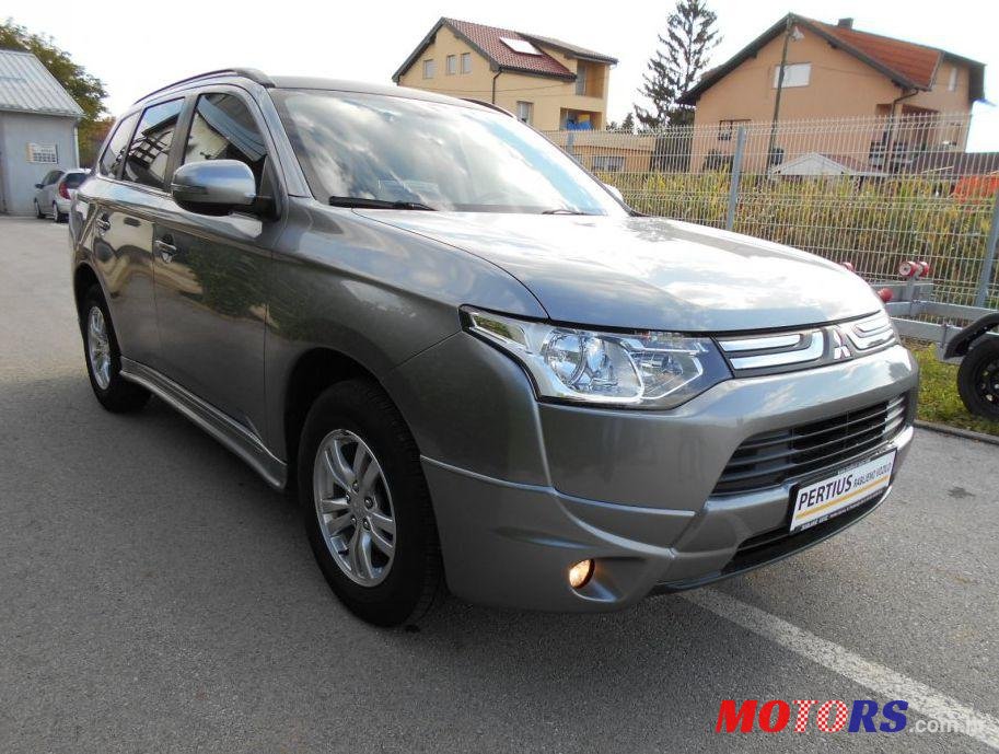 2014' Mitsubishi Outlander 2,2 Di-D Invite photo #1