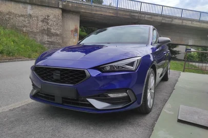 2020' SEAT Leon Hybrid