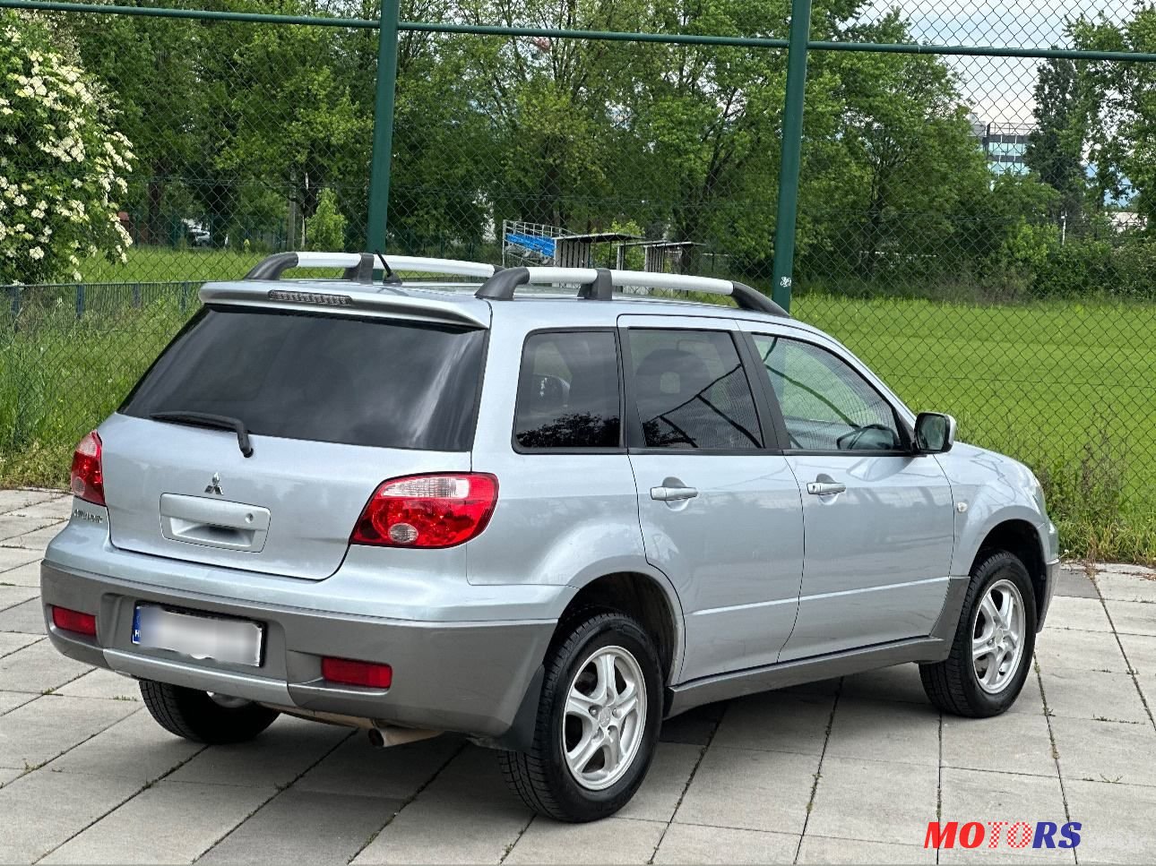 2007' Mitsubishi Outlander 2,0 photo #1