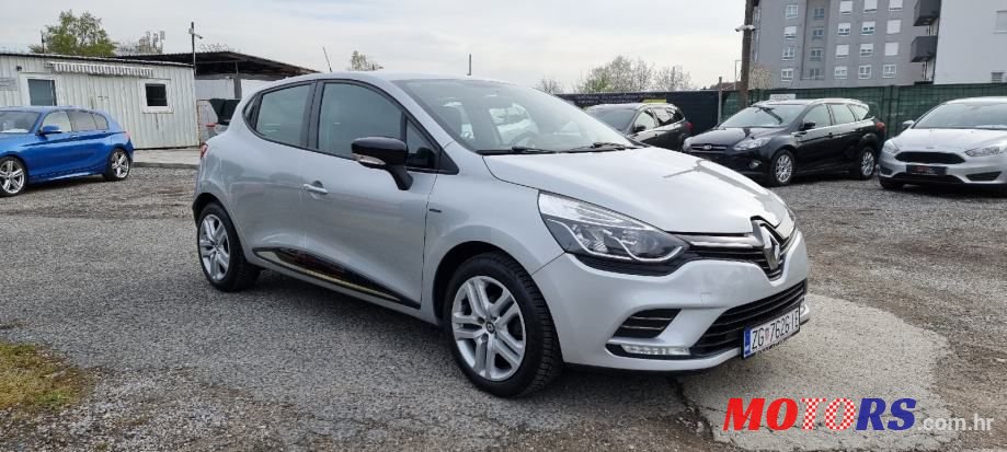 2017' Renault Clio photo #2