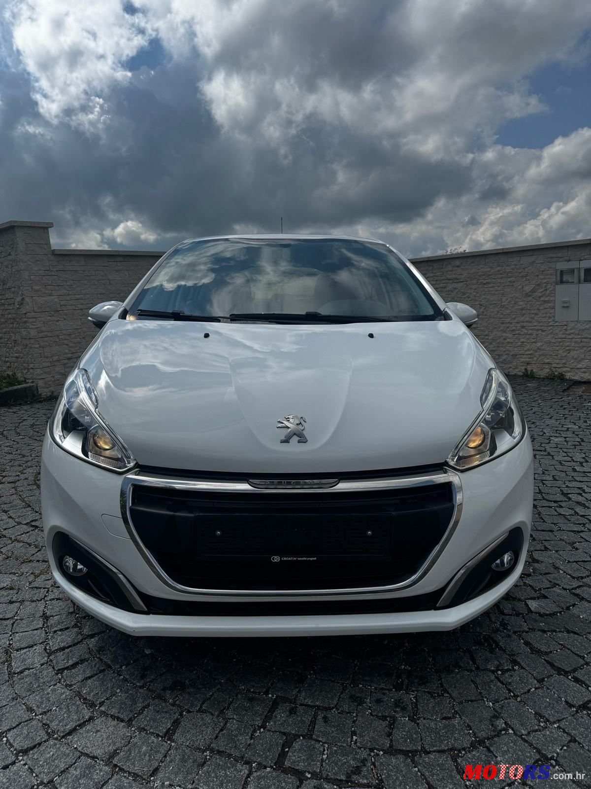 2019' Peugeot 208 1,2 photo #2