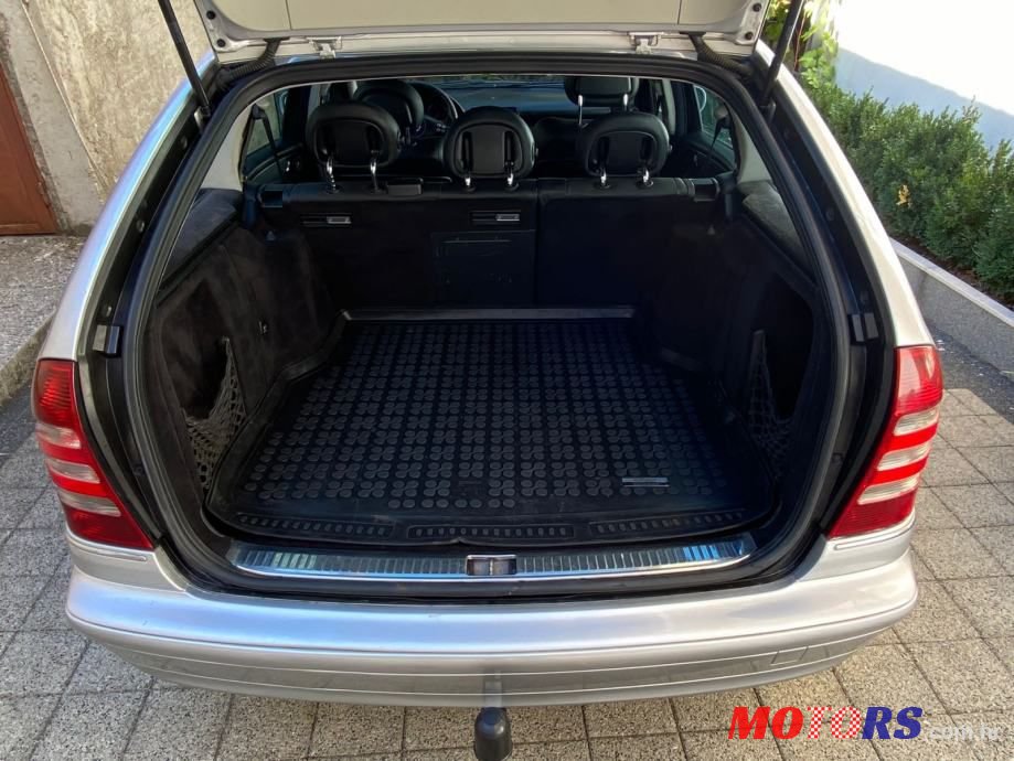 2004' Mercedes-Benz C-Klasa 270 T photo #6