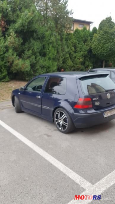 2001' Volkswagen Golf 4 1,9 Tdi photo #4