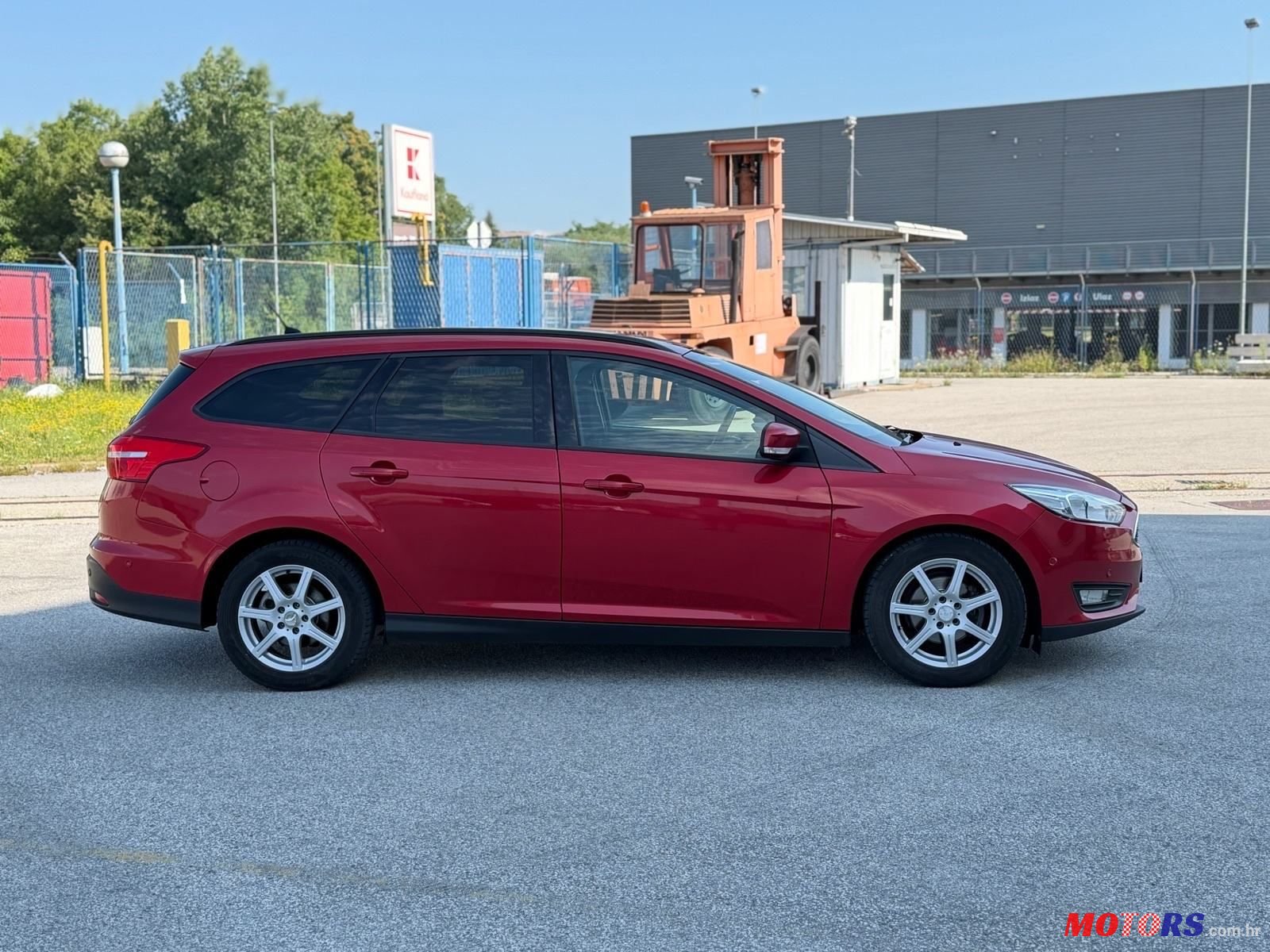 2017' Ford Focus Karavan photo #4