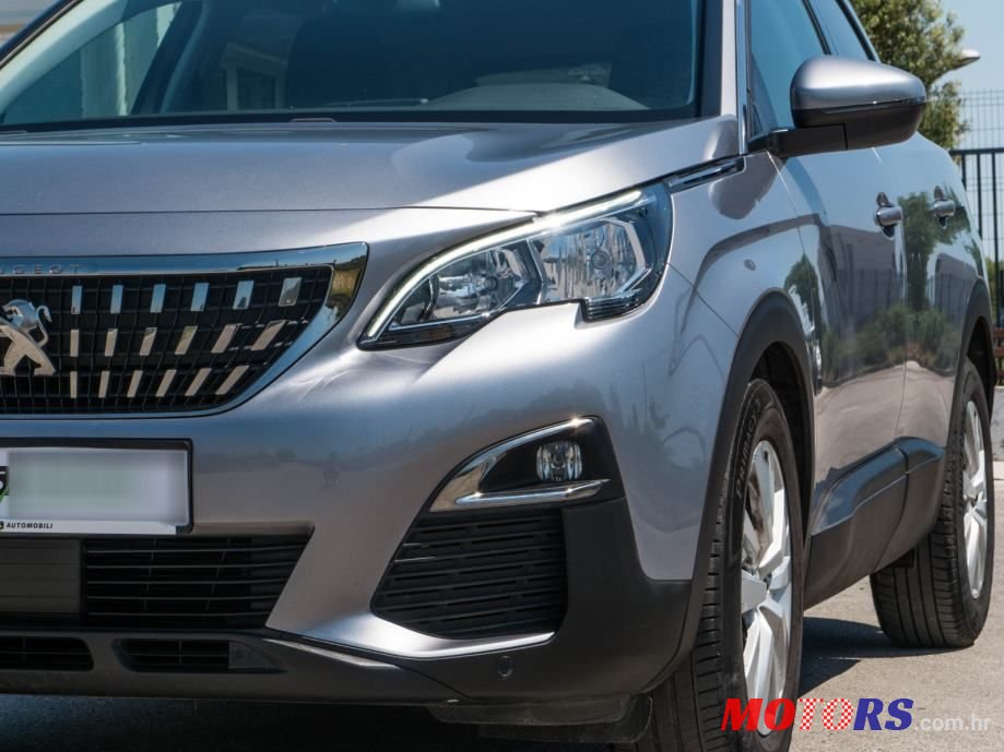 2018' Peugeot 3008 1,6 Bluehdi photo #4