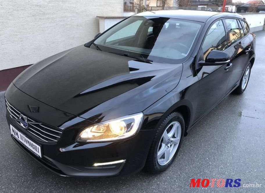 2014' Volvo V60 D2 119G. photo #1