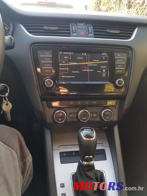 2017' Skoda Octavia Combi photo #5