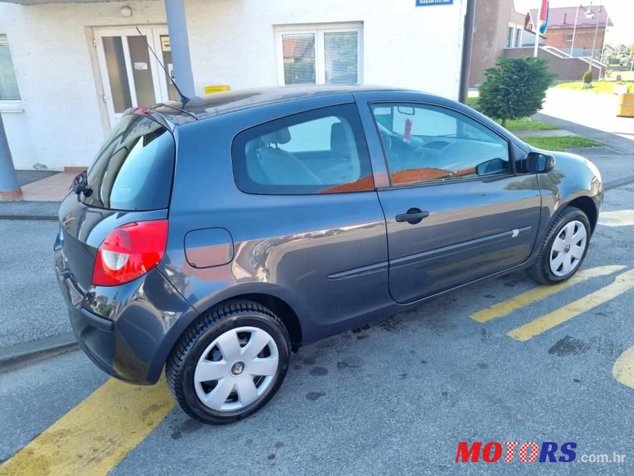 2006' Renault Clio 1,2 photo #2