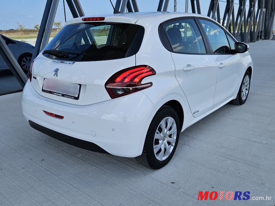 2019' Peugeot 208 photo #3