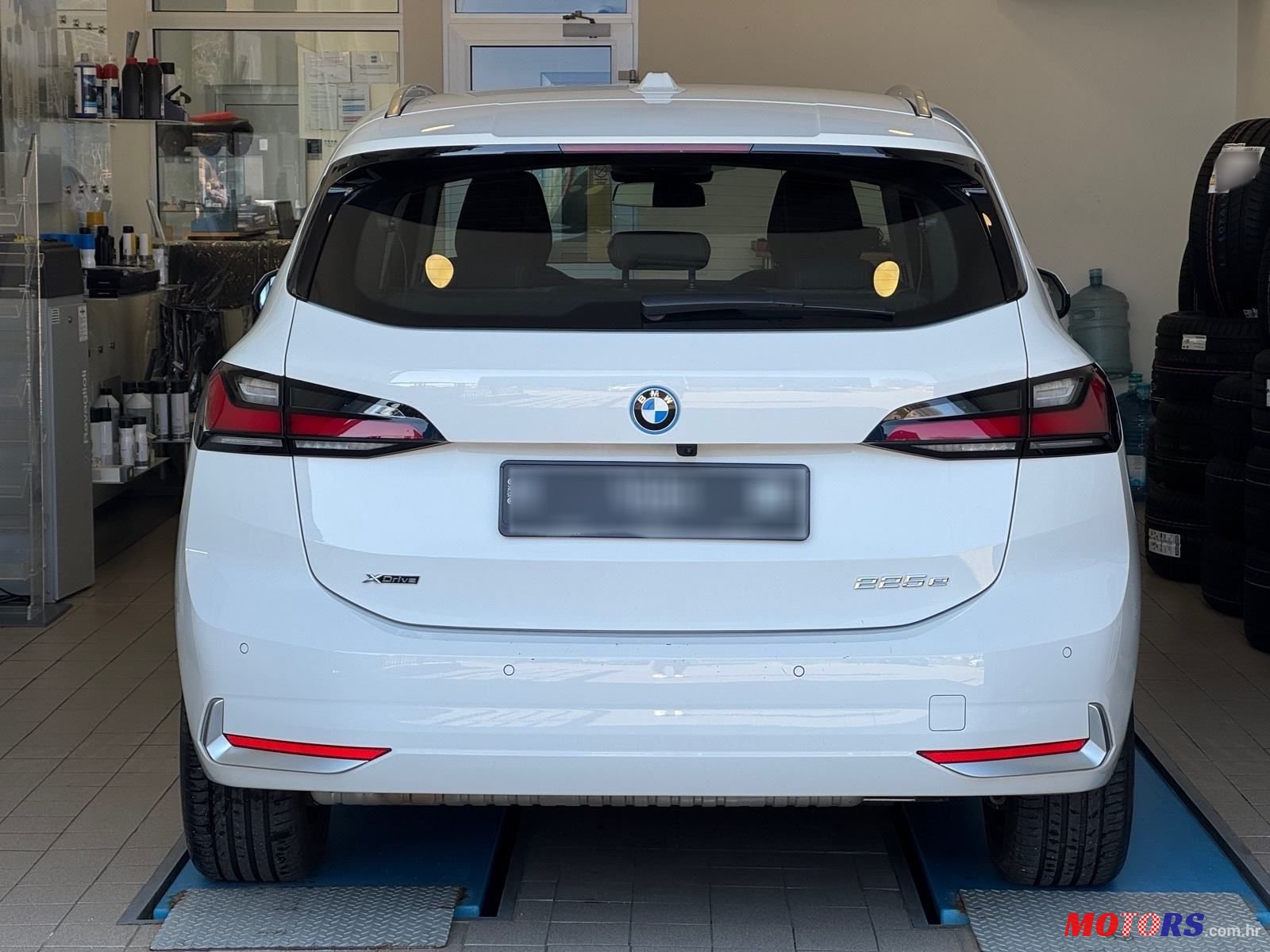 2022' BMW Serija 2 225E Xdrive photo #5