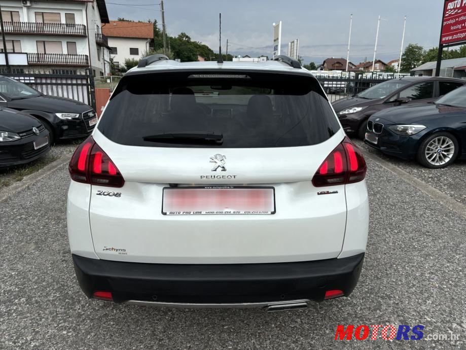 2016' Peugeot 2008 1,2 photo #5