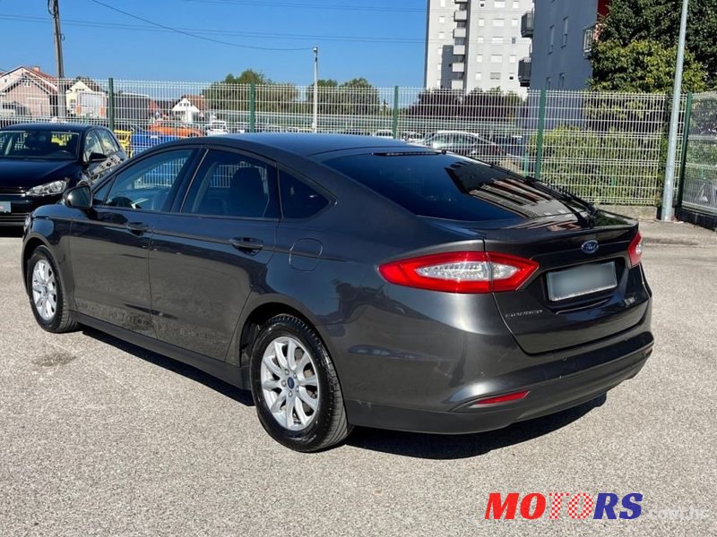 2017' Ford Mondeo 2,0 Tdci photo #5