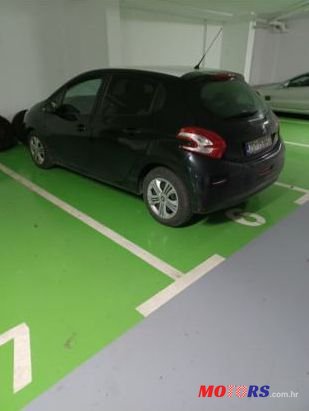 2014' Peugeot 208 photo #1