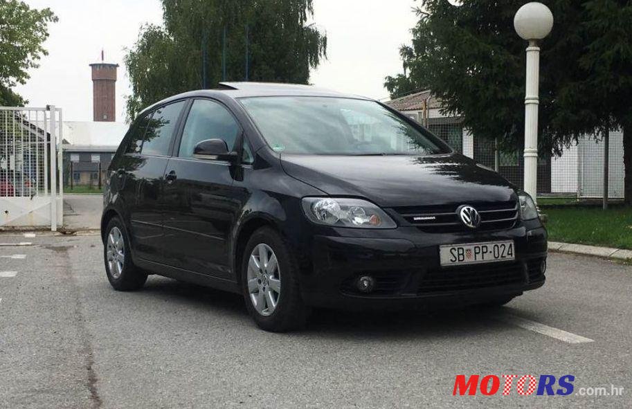 2008' Volkswagen Golf V 1,9 Tdi photo #1