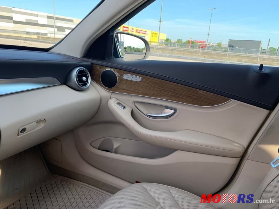 2015' Mercedes-Benz C-Klasa 220 D photo #4