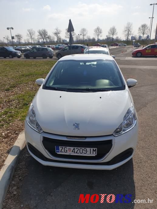 2018' Peugeot 208 1,6 Bluehdi photo #4
