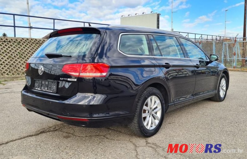 2015' Volkswagen Passat 2,0 Tdi Bmt photo #6