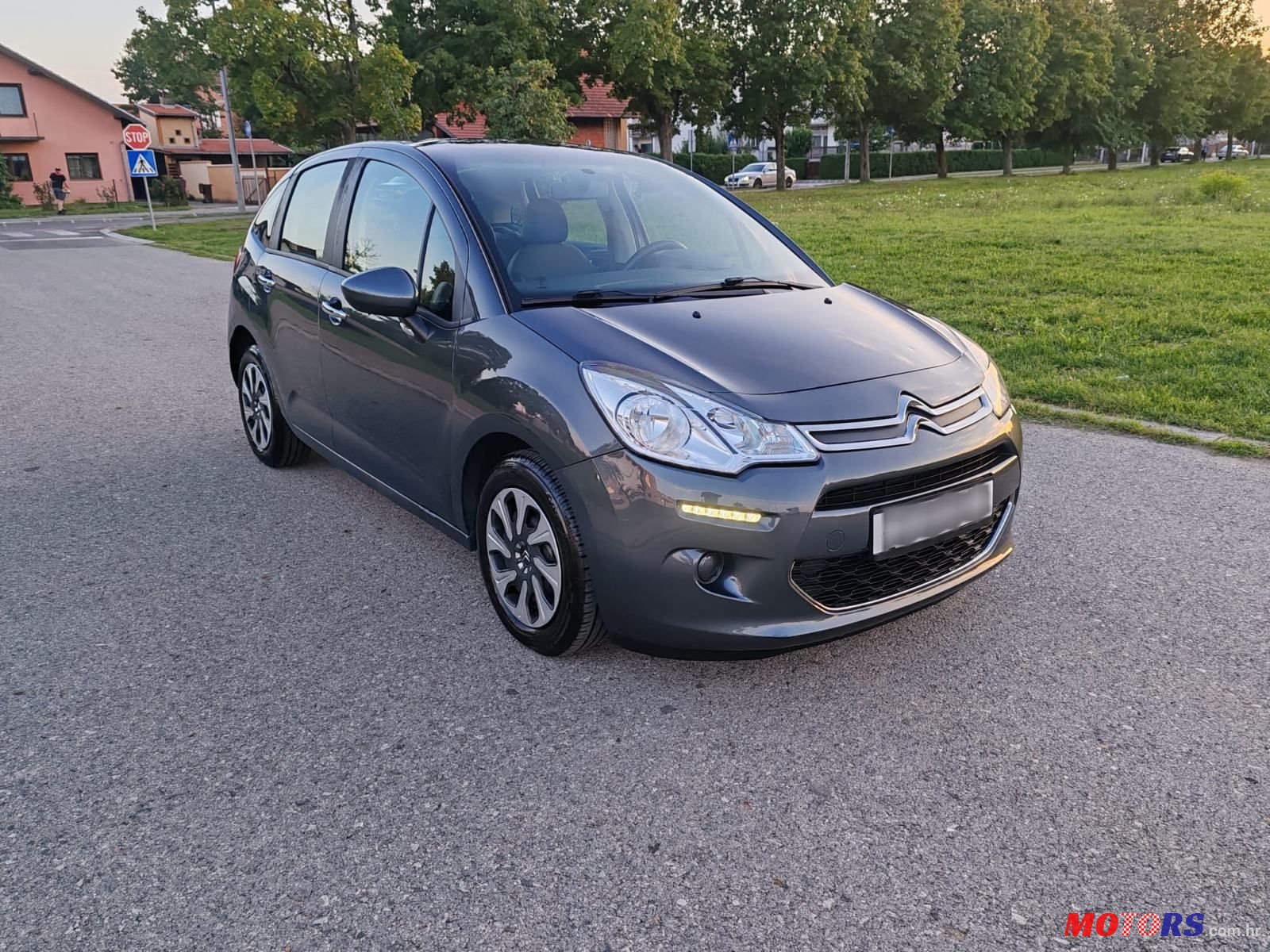 2014' Citroen C3 photo #3