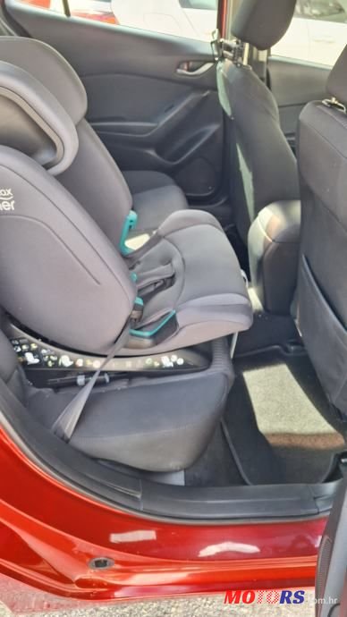 2014' Mazda 3 G100 Challenge photo #6