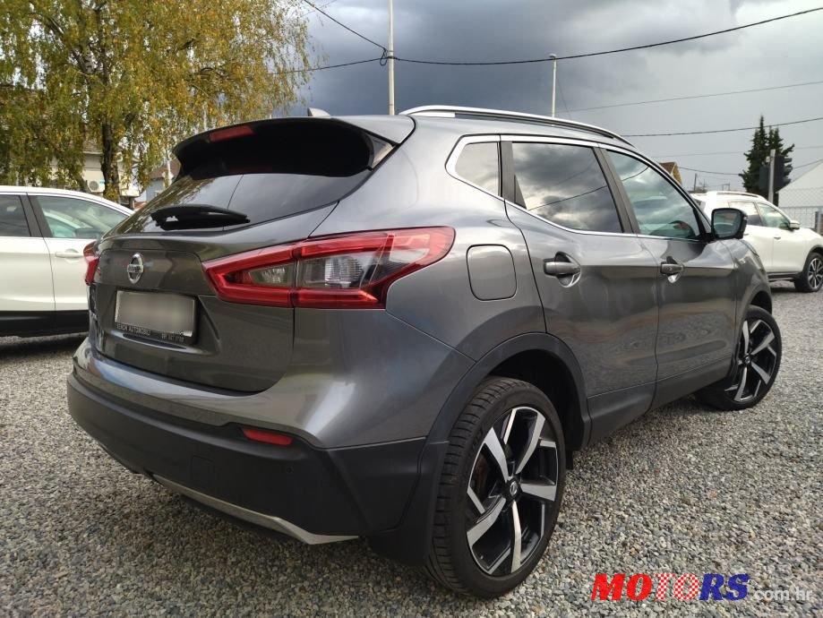 2018' Nissan Qashqai 1,2 Dig-T photo #6