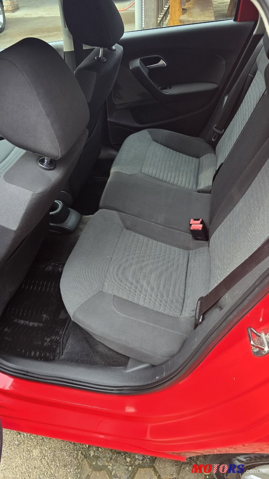 2011' Volkswagen Polo 1,2 photo #3