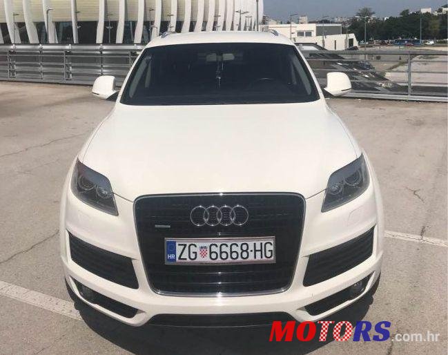 2009' Audi Q7 photo #2