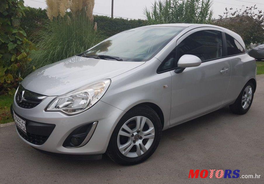 2012' Opel Corsa 1,3 Cdti photo #1