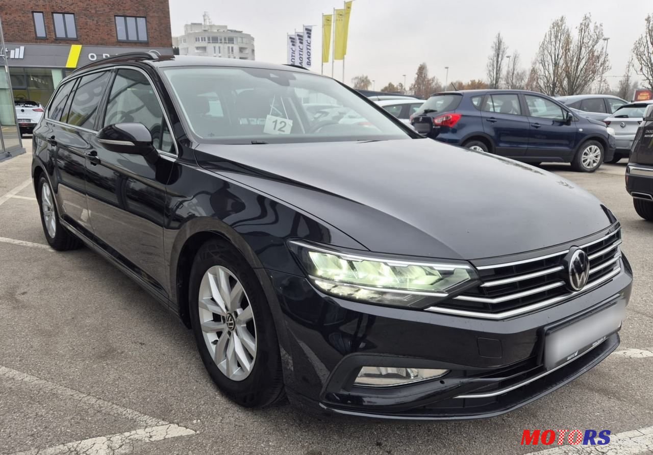 2021' Volkswagen Passat Variant photo #4