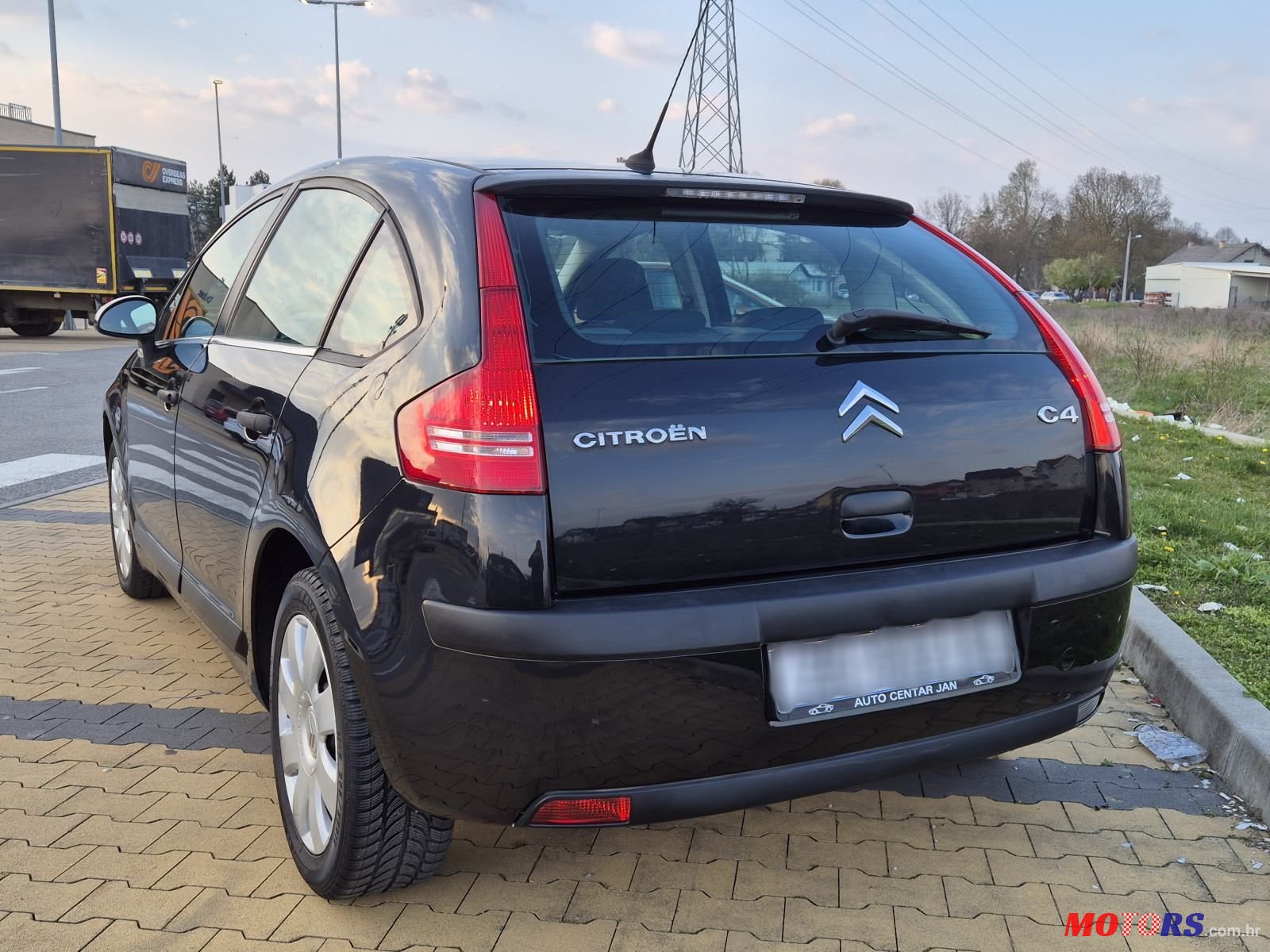 2006' Citroen C4 1,6 I 16V Sx photo #3