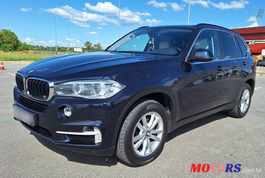 2015' BMW X5 Xdrive30D photo #3